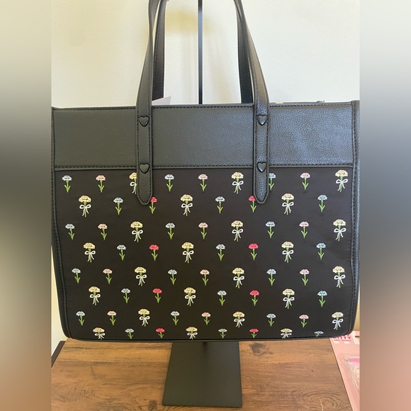 BETSEY JOHNSON Tote / Shoulder Bag / Crossbody w Bag Charms FIRM PRICE - Picture 2 of 16